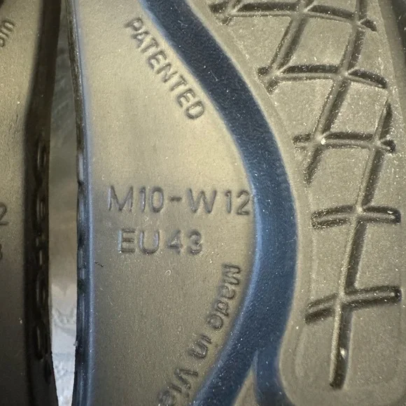 OOFOS OOcloog Limited Jungle Camo Slip On Recovery Clogs M10 W 12 Comfort Shoe - Picture 6 of 8